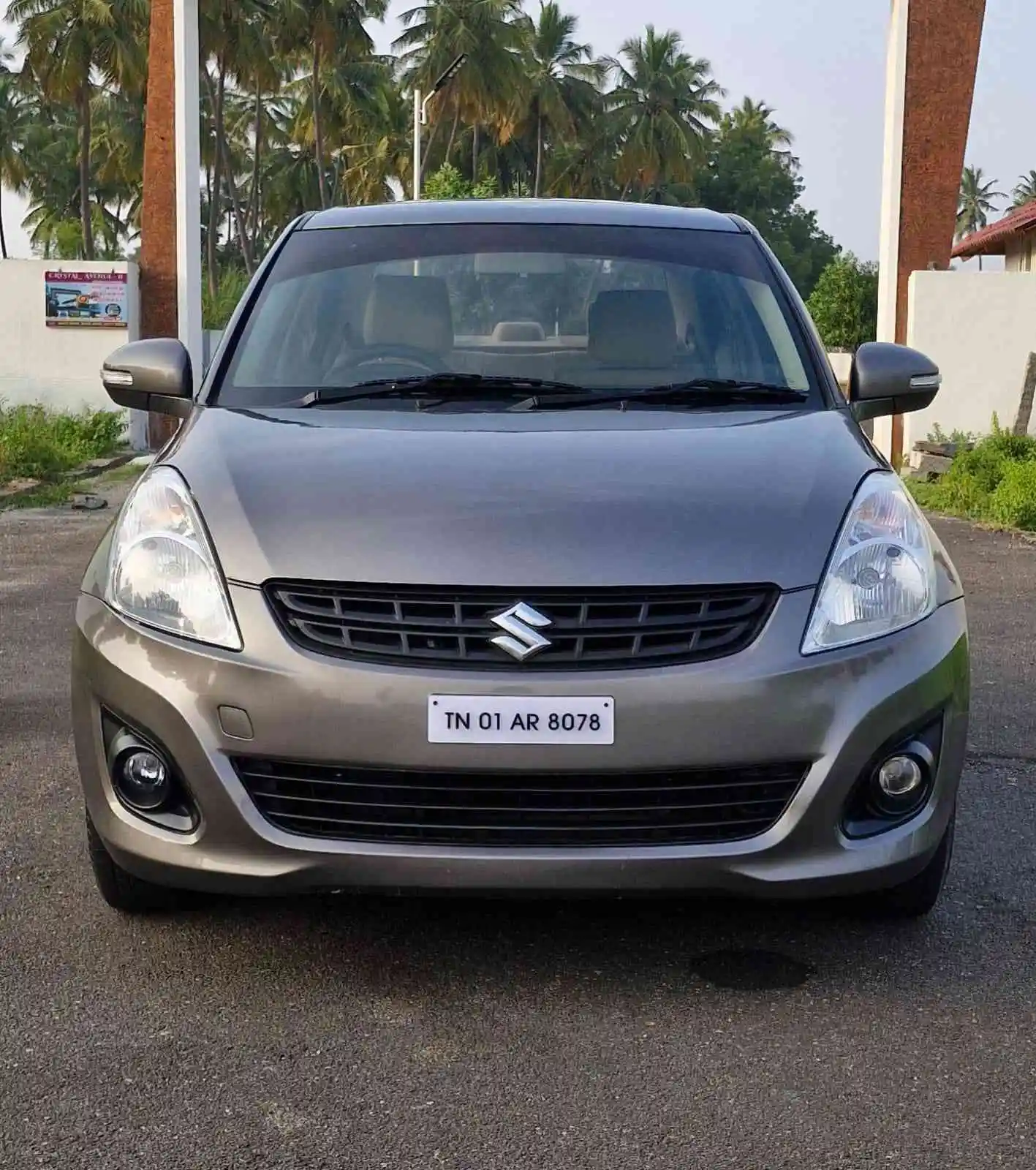 Maruti-suzuxi Swift Dzire